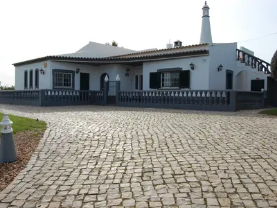 Ferienhaus für 10 Personen (150 m²) in Santa Bárbara De Nexe 1/10