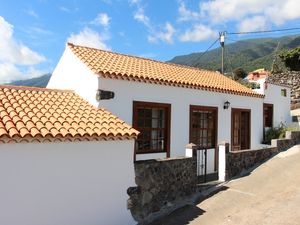 18704153-Ferienhaus-4-Santa Cruz de La Palma-300x225-1
