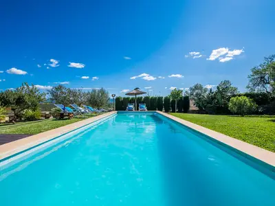 PoolOfHouse