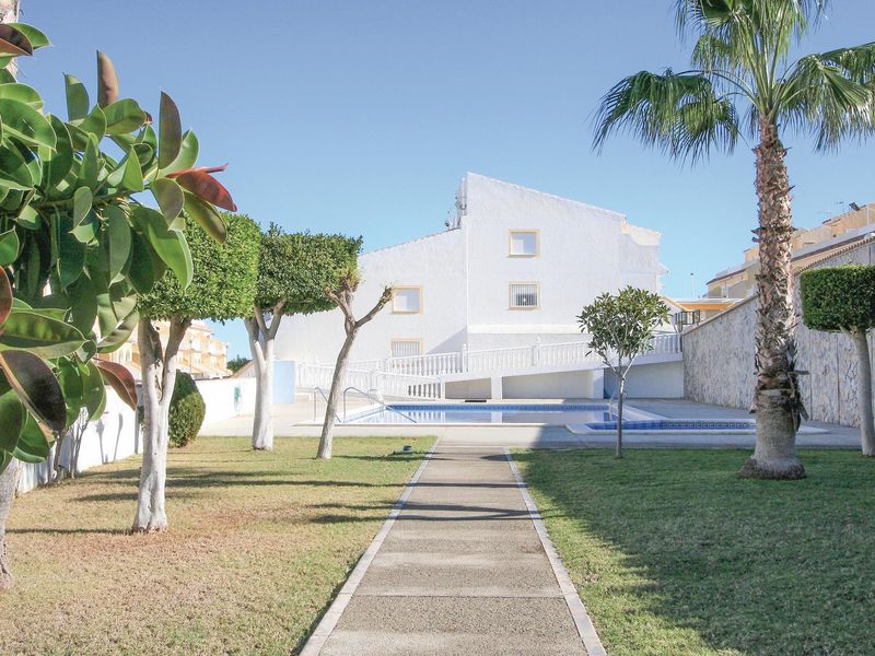 23740801-Ferienhaus-6-Santa Pola-800x600-0