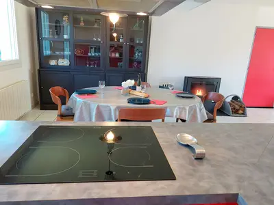DiningRoom