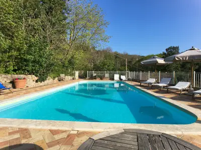 PoolOfHouse