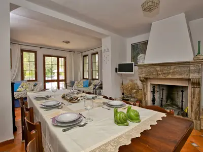 DiningRoom