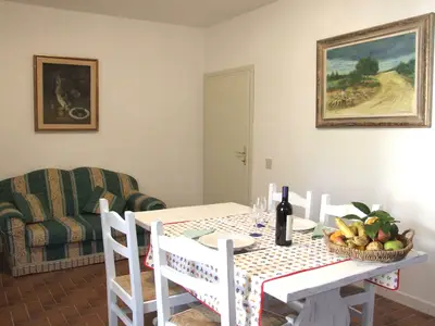 DiningRoom