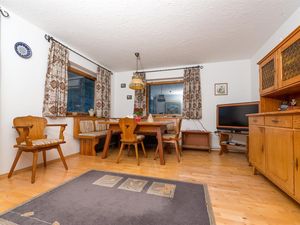 19219309-Ferienhaus-11-Sautens-300x225-1