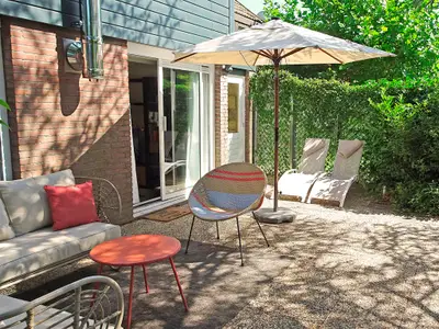 Außenseite Ferienhaus [Sommer]