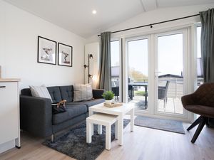 23886304-Ferienhaus-4-Scharbeutz-300x225-2