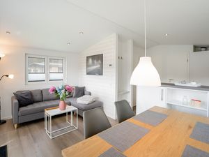 23893652-Ferienhaus-5-Scharbeutz-300x225-1