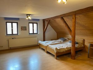 Ferienhaus für 8 Personen (200 m²) ab 50 € in Schillingsfürst