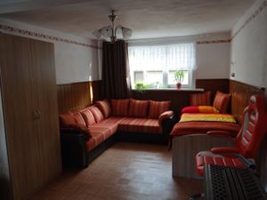 22069273-Ferienhaus-4-Schmalkalden-300x225-5