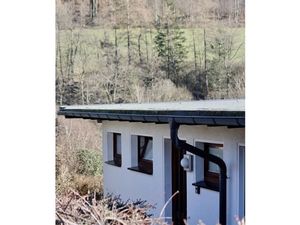 23982810-Ferienhaus-4-Schmallenberg-300x225-1