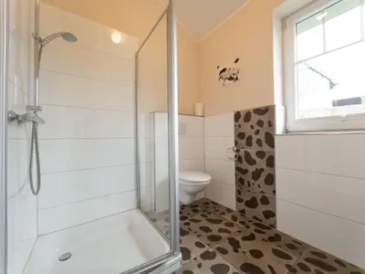 Badezimmer EG Haus am Reitplatz 3er