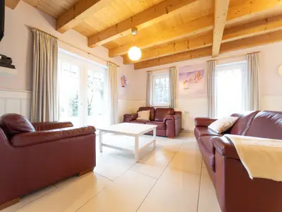 Wohnzimmer Haus am Reitplatz 2er