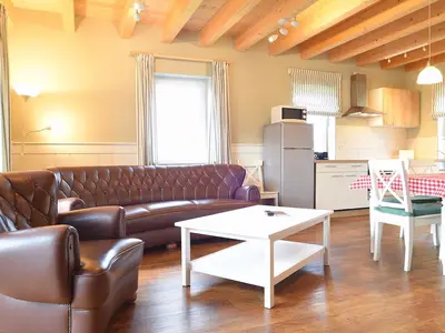 Wohnzimmer Haus an der Weide rechts