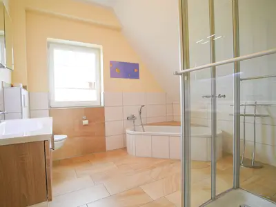 Badezimmer DG Haus am Berg 4er