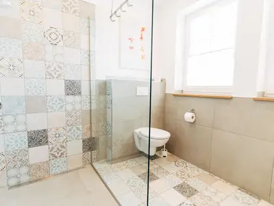 Badezimmer Haus im Glück rechts