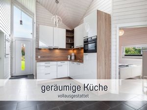 23487618-Ferienhaus-6-Schönberg-300x225-4