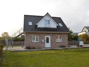 23503997-Ferienhaus-5-Schönberg-300x225-1