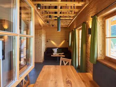 Blick ins Wohnzimmer