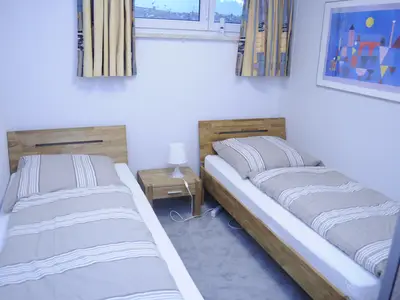 Schlafzimmer klein UG