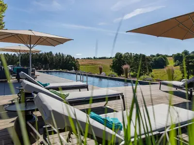 Naturpool im Sommer (ab 6 Jahre)