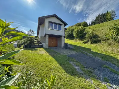 Außenseite Ferienhaus [Sommer]