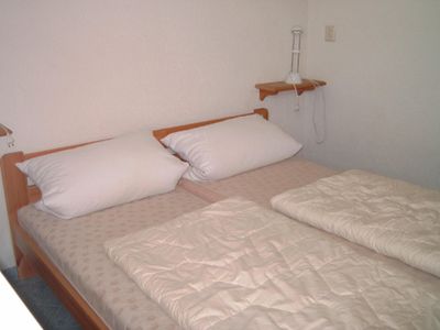 Schlafzimmer 1/2