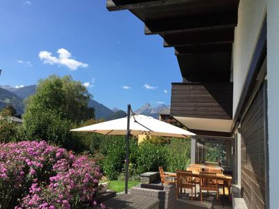 Terrasse mit  Blick auf die Zimba