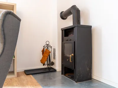 Kamin-/Ofen