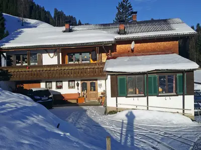 ExteriorWinter