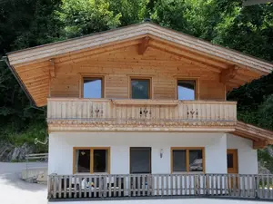 Ferienhaus für 8 Personen (120 m²) in Schwendau