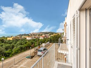 23510208-Ferienhaus-6-Sciacca-300x225-5