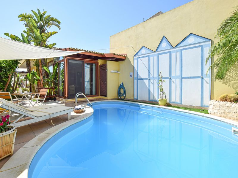 23743548-Ferienhaus-8-Scoglitti-800x600-0