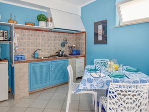 23738304-Ferienhaus-4-Scoglitti-300x225-2