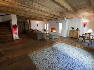 Ferienhaus für 8 Personen (250 m&sup2;) in Scuol