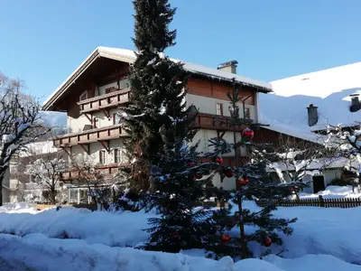 Mörtbauerhof mit Seezugang