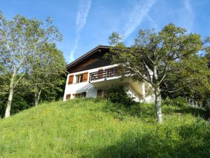 21946135-Ferienhaus-5-Seelisberg-300x225-1