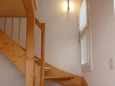 Treppe ins Obergeschoss