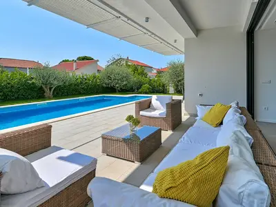 pool