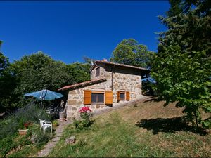 19352059-Ferienhaus-3-Seggiano-300x225-0