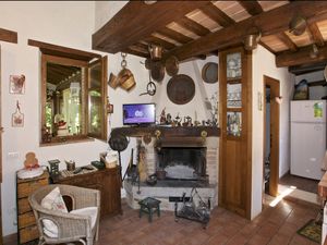 19352059-Ferienhaus-3-Seggiano-300x225-1