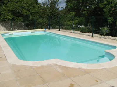PoolOfHouse