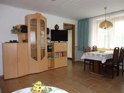 Ferienhaus für 5 Personen (78 m²) in Sehmatal 2/10