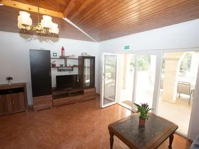 Ferienhaus für 11 Personen in Selca 8/10