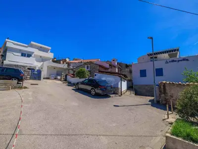 Ferienhaus für 7 Personen (82 m²) in Selce 4/10