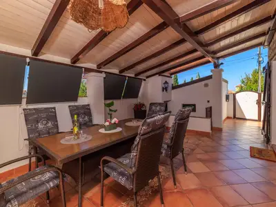 Ferienhaus für 7 Personen (82 m²) in Selce 6/10