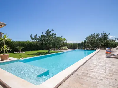 PoolOfHouse