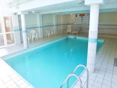 PoolOfHouse