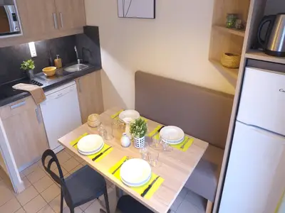 DiningRoom