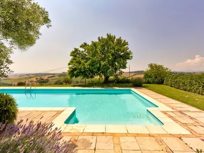 PoolOfHouse